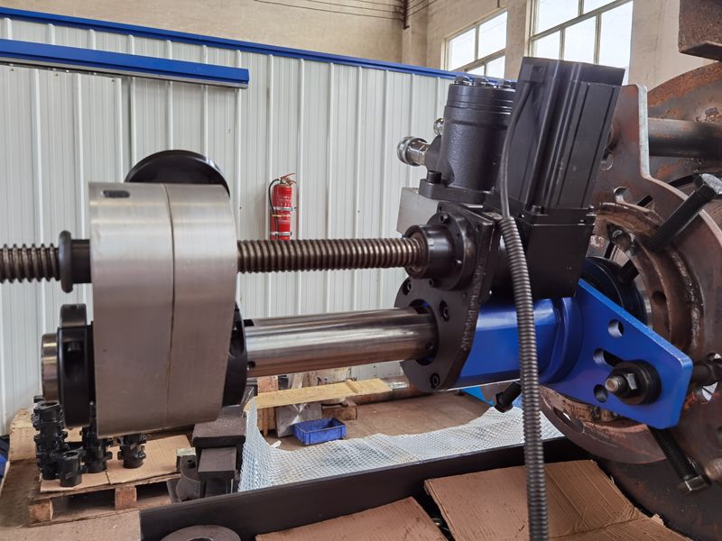 液壓鏜孔機(jī)